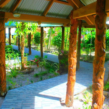 Le Uaina Beach Resort Faleapuna Exterior photo